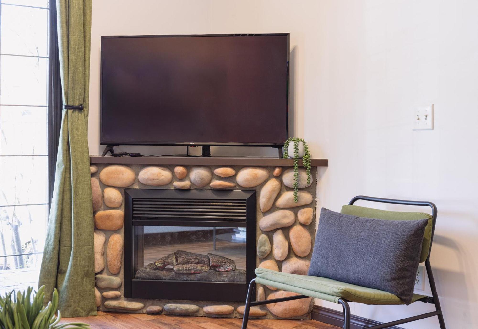 Apartmán Grassihaus Mountain Getaway Canmore Exteriér fotografie